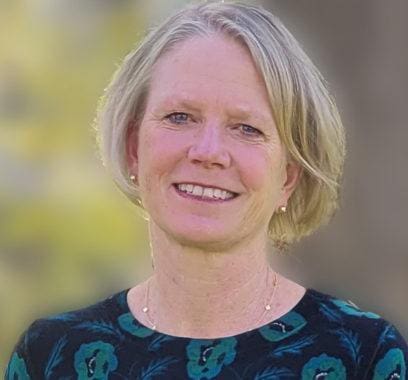 Beth Rowen headshot