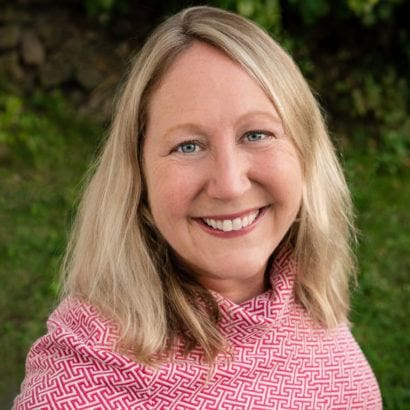 suzanne leonard headshot